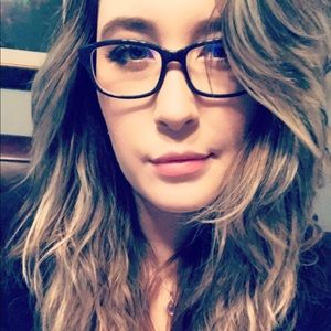 Meet your Posher, Kristina